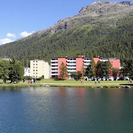 Skyline House Ferienapartments Apartman *